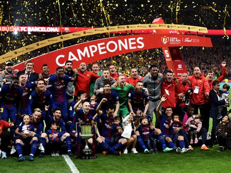 El barça aplasta a un athletic que sigue en depresión en una final que dominó de cabo a rabo. Copa Del Rey History,Record,Players and Team