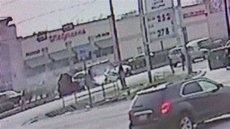 Video 14 Year Old Driver In Houston Runs Red Light And Slams Into Car