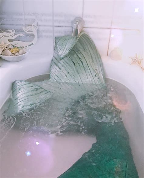 Pin By Mary Tran On Summer 2021 Mermaid Aesthetic Mermaid Pictures