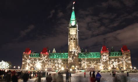 Top Places To Celebrate New Years Eve In Canada Mapquest Travel