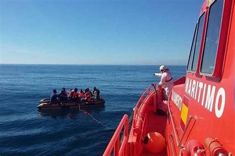 Over 100 Migrants Rescued In The Strait Of Gibraltar In Just 24 Hours