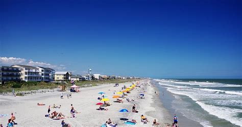 South Carolina Beaches Worth Visiting In The Winter Over Summer