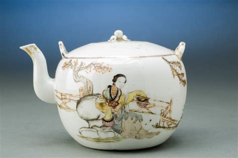 Antique Famille Teapot