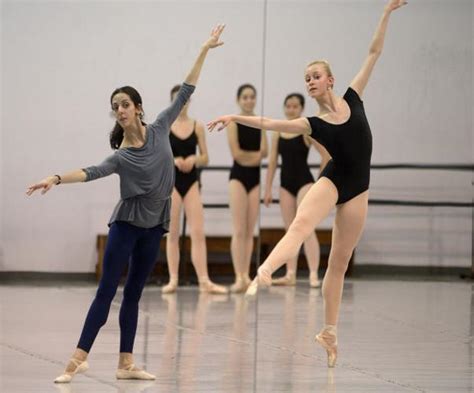 Professional Dancers Visit Inspire Central Pennsylvania Youth Ballet