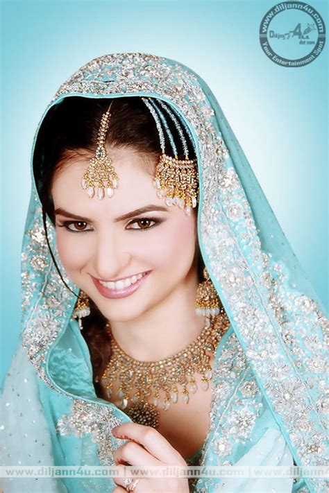 Pakistani Bridal Photo Shoot Fashion In New Look