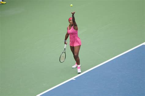 Serena Williams Wins In Straight Sets Advancing To The Fourth Round Serena Williams Wins