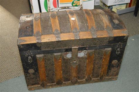 Vintage Dome Top Steamer Trunk With Oak And Metal Binding