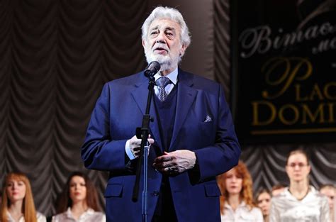 Placido Domingo Resigns As General Director Of La Opera Billboard