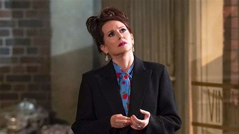 Will and grace season 10 episode 8 anchor away. Karen Walker Sings the Blues: Megan Mullally on Her Most ...