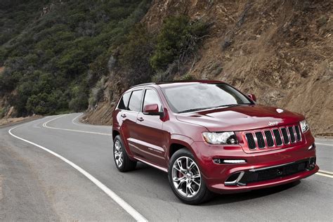 Ease of getting in and out of the vehicle. 2013 Jeep Grand Cherokee Performance Review - The Car ...