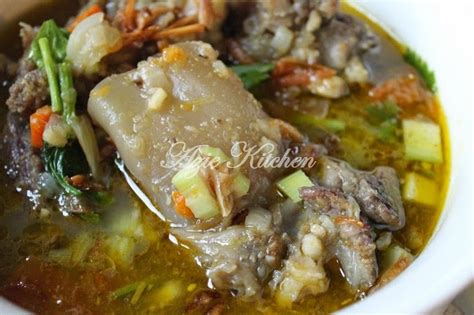 Resep sup ayam / sop ayam khas dapur uni et. Sup Tulang Yang Sangat Sedap - Azie Kitchen