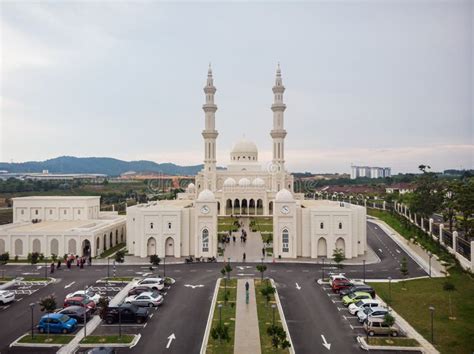 Masjid Seri Sendayan Aerial View Stock Photo Image Of Landmark Dome