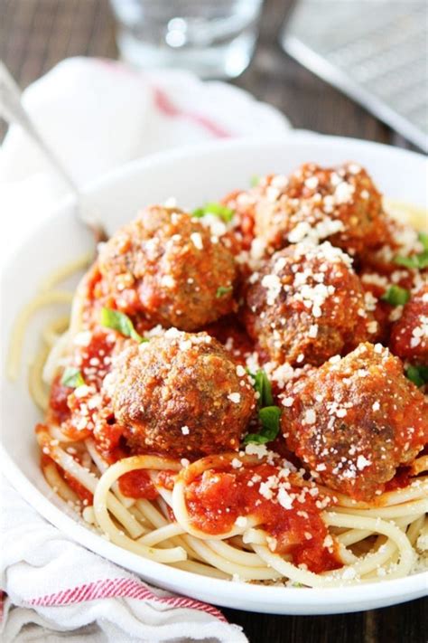 Spaghetti And Meatballs Homemade Meatballs Easy Recipes Spaghetti
