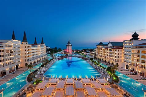 Antalya is known for its historical sites, monuments, and entertainment choices. Best Luxury Hotels In Antalya 2020 - The Luxury Editor