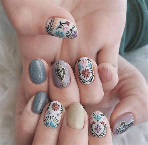 Amazing Unique Boho Nail Art Ideas Worth Giving A Try 13 Fall Nail