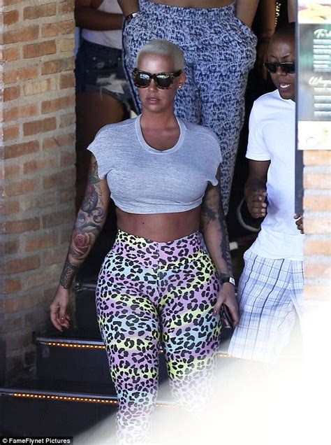 Amber Rose In Bikini After Visiting Hookah Bar In Mexico Daily Mail My Xxx Hot Girl