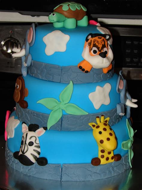 Zoo Animals Cake