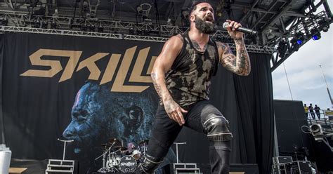 Interview Christian Rock Band Skillet Talks New Album Victorious