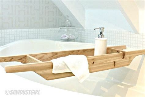 I love a good bath. DIY Gift Ideas: Cedar Bathtub Caddy - Sawdust Girl®