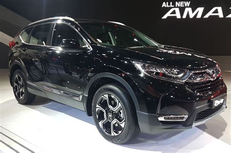 Their market share for 2020 has gone up from 16.9 percent to 17 percent when compared to 2019. Auto Expo 2018: New Honda CR-V diesel unveiled in India ...