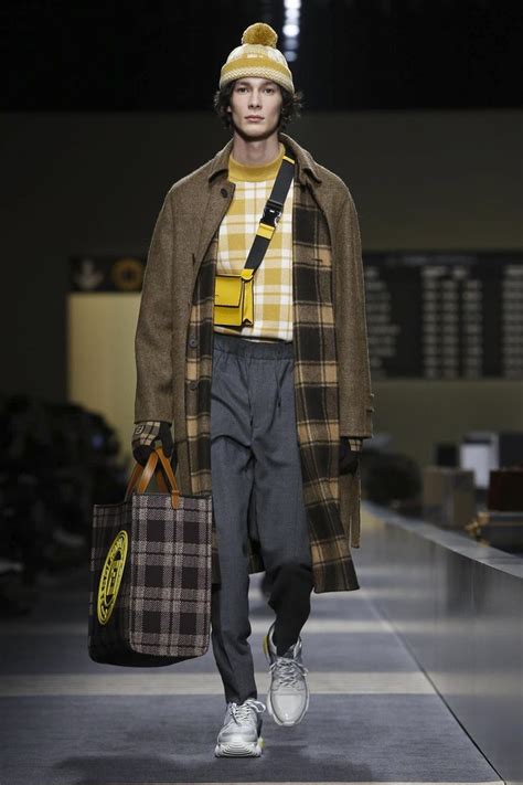 Fendi Menswear Fall Winter 2018 Milan Mens Fashion Blazer Mens