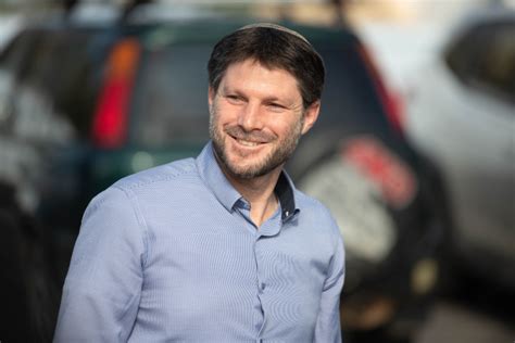 אז תעמוד לצידו של מי שעזר לך להיות מי שאתה כיום חתיכת אפס ואל תקושש רייטנג עלוב. סמוטריץ: "המעצר של אמיר השכל היה טעות" - קול ברמה