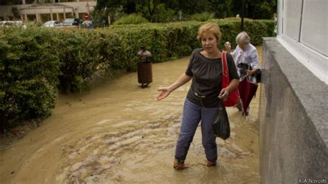 Наводнение в Сочи затоплен аэропорт есть погибший Bbc News Русская