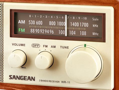 Sangean Wr 11se Am Fm Table Top Radio 40th Anniversary Edition Amazon Ca Electronics