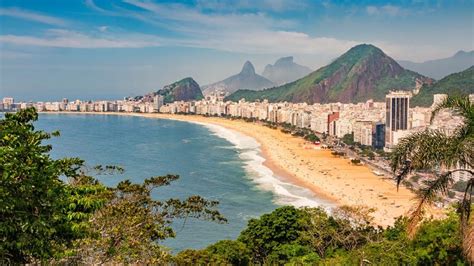 10 pantai di tuban yang indah dan paling bagus. Turis Susah Jaga Jarak, Brasil Maju Mundur Buka Wisata Pantai