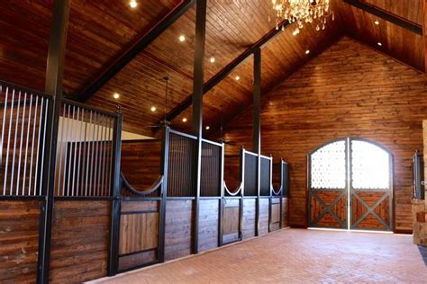 Custom Barns Luxury Horse Stables Beautiful Horse Barns Dream Horse