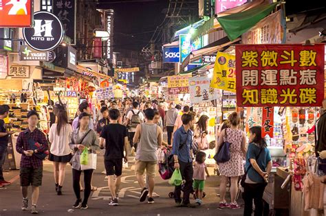 5 Best Night Markets In Taipei Taipei Market Shopping Go Guides