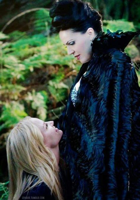 REGINA AND EMMA IN LOVE Swan Queen Regina And Emma Once Upon A Time Funny