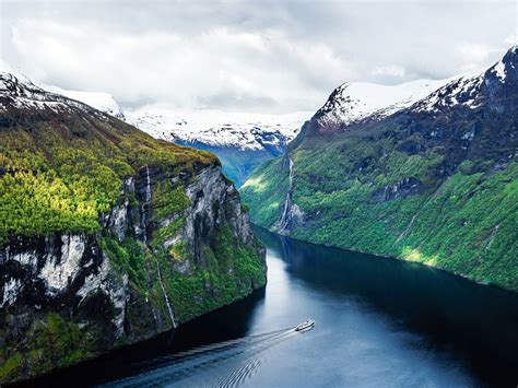 The Best Way To See Norways Fjords Condé Nast Traveler