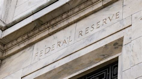 There are 1,385 cryptocurrencies on the market today. Federal Reserve Bank Presidents: Cryptocurrency Sell-off ...
