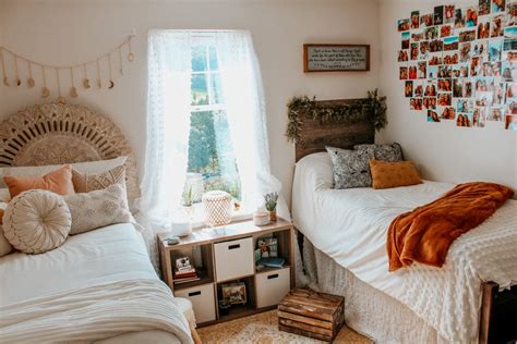 Pin By Liz Phillips Njny And Va Phot On Dormroom In 2021 Cozy Dorm