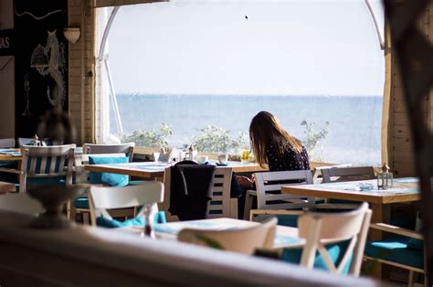 13 Best Restaurants in Manhattan Beach For Lunch - Los Angeles Startups