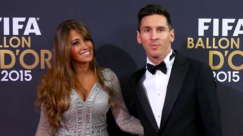Know lionel messi's wife's bio, wiki, salary, net worth including her family, age, kids, married, husband, job, and height, ethnicity, facts. Lionel Messi to marry longtime partner Antonella Roccuzzo ...