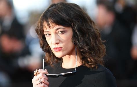 Asia argento news, gossip, photos of asia argento, biography, asia argento boyfriend list 2016. Asia Argento alleges she was assaulted by 17-year-old co star