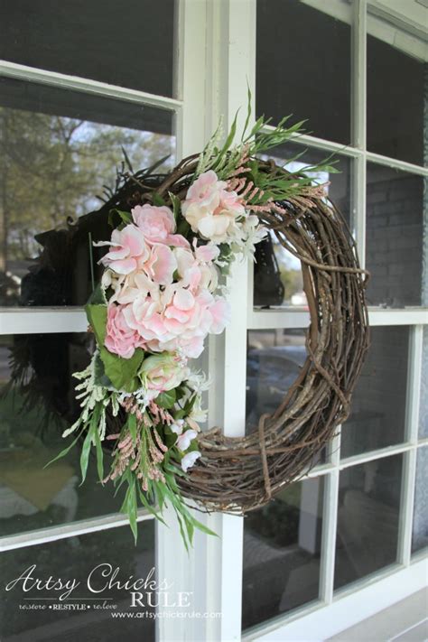 Simple And Thrifty Diy Floral Wreath Artsy Chicks Rule®