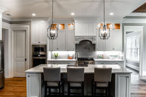 Bathtub repair and refinishing, glazing and resurfacing services. Savannah, GA Countertop Contractor | Counter Fitters, LLC