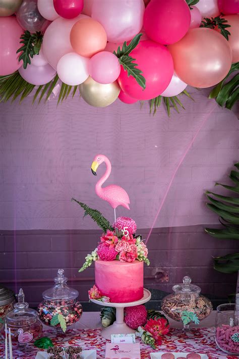 Amelias Glam Flamingo Birthday Party Confetti Fair