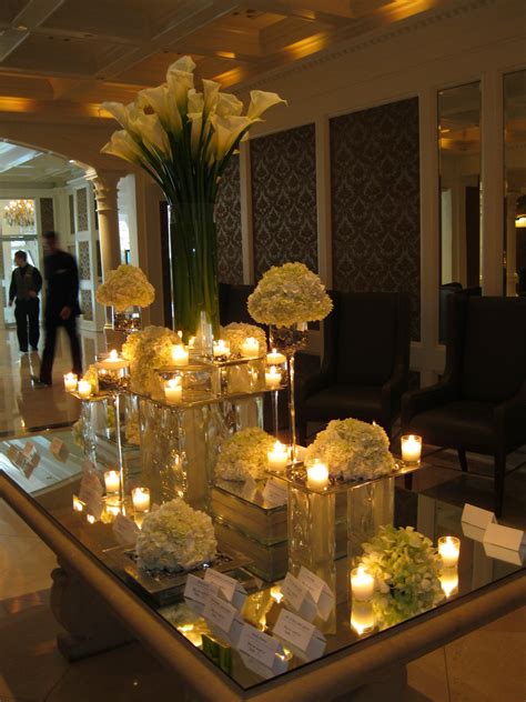Centerpieces for coffee table, bathroom decor. Stop Traffic with this Modern Escort Card Table Design ...
