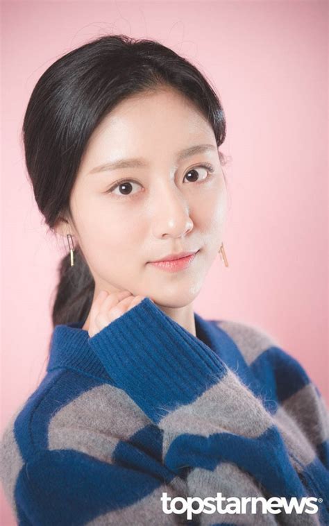 Kang min ah is a south korean actress represented by h&entertainment. Kang Min-ah (강민아) - Picture Gallery @ HanCinema :: The ...