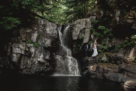 Waterfall Weddingdolphins Resort Wedding Vancouver Island Wedding Erin Wallis Photography