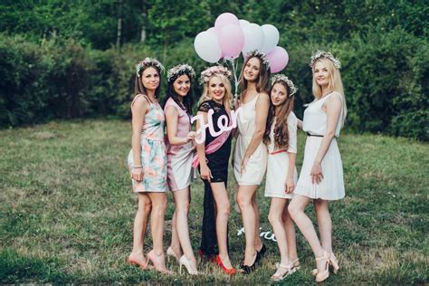 Choosing Hens Party Invitations To Match Your Event Paperlust