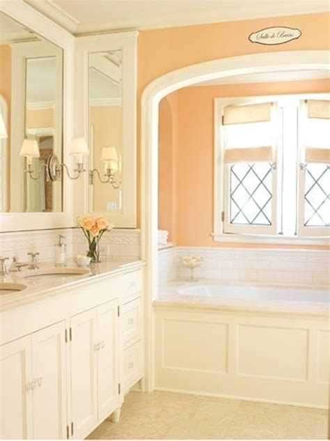 10 Peach Bathroom Ideas