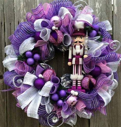 Purple Christmas Decor Ideas For An Edgy Chic One Of A Kind Christmas