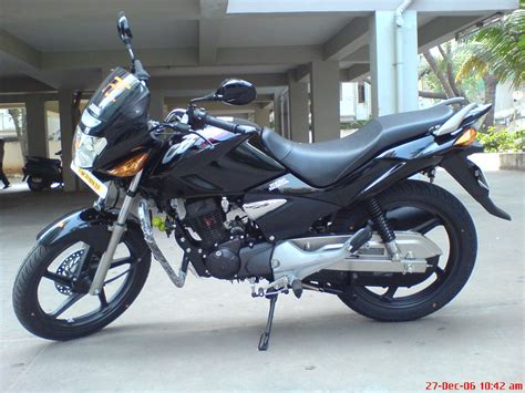 Hero honda comes up with new cbz xtreme. HERO HONDA CBZ XTREME, Review, Price, Model, Types, Stores ...