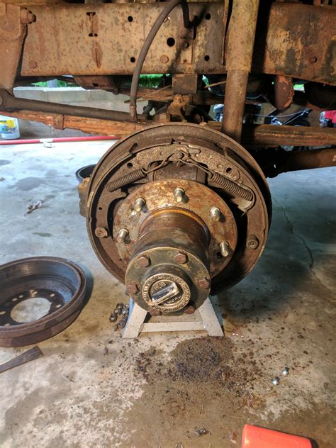 Dana 44hd Front Brakeshubs Ford Truck Enthusiasts Forums