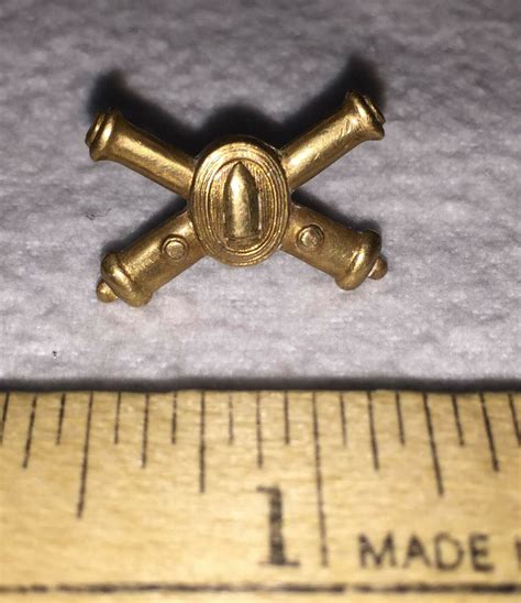 Us Army Pin Crossed Cannons And Artillery Shell Brass Metal Military